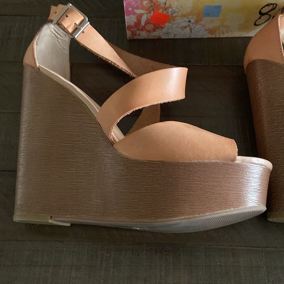 Chinese Laundry leather Java - Picture 6 of 11